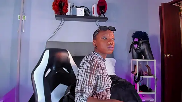 Coco Kiss online show from February 2026 07:10:01 PM