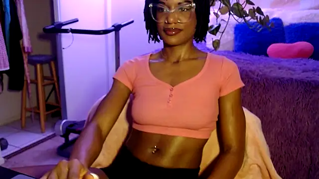 Snapshot of CocoSage chatting on November 2025 08:59:02 AM CocoSage online show from November 2025 08:59:02 AM