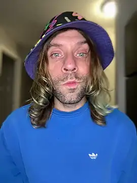 4kUsh2Fashion0 online show from December 2024 12:35:02 AM