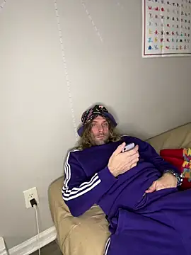 4kUsh2Fashion0 online show from February 2025 07:42:01 PM