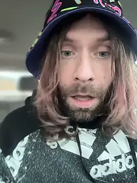 4kUsh2Fashion0 online show from March 2025 12:30:02 PM