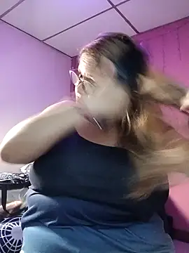 EllisW8 online show from September 2025 11:02:01 AM