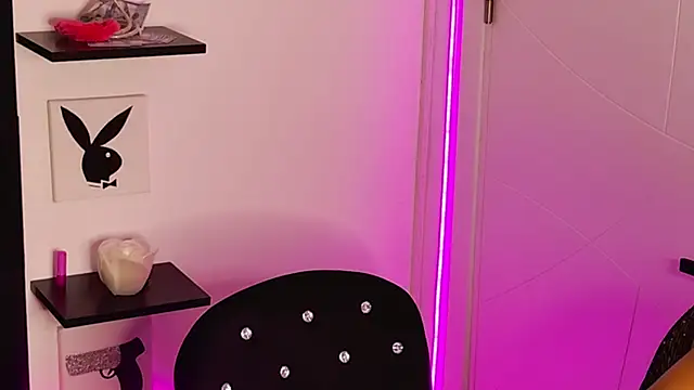 Snapshot of MissAmeliaa chatting on September 2025 02:08:01 PM MissAmeliaa online show from September 2025 02:08:01 PM