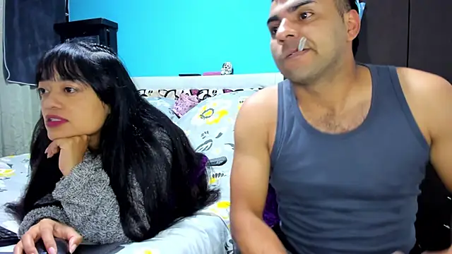 Snapshot of 2ScarletandRyan8 chatting on October 2025 10:05:02 AM 2ScarletandRyan8 online show from October 2025 10:05:02 AM