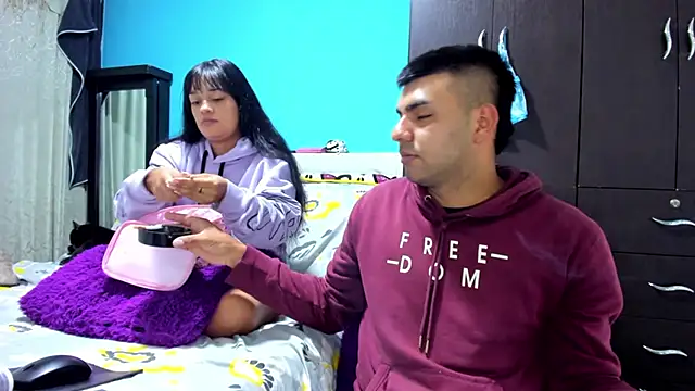 Snapshot of 2ScarletandRyan8 chatting on November 2025 10:01:02 AM 2ScarletandRyan8 online show from November 2025 10:01:02 AM