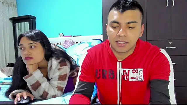 Snapshot of 2ScarletandRyan8 chatting on December 2025 10:02:01 AM 2ScarletandRyan8 online show from December 2025 10:02:01 AM