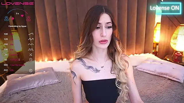 Sexy Lava online show from February 2025 07:47:01 AM