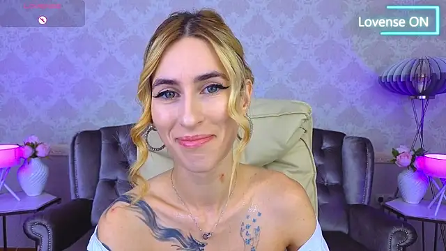 Sexy Lava online show from September 2025 06:04:02 AM