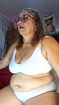 Snapshot of evelin_hott chatting on September 2025 12:48:02 AM evelin hott online show from September 2025 12:48:02 AM