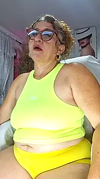 Snapshot of evelin_hott chatting on October 2025 02:02:05 AM evelin hott online show from October 2025 02:02:05 AM