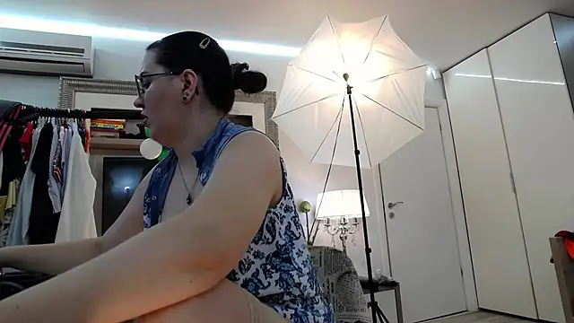 ILoveToFeelU online show from February 2025 11:26:02 PM