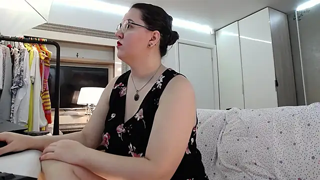 Snapshot of ILoveToFeelU chatting on July 2026 04:45:02 PM ILoveToFeelU online show from July 2026 04:45:02 PM