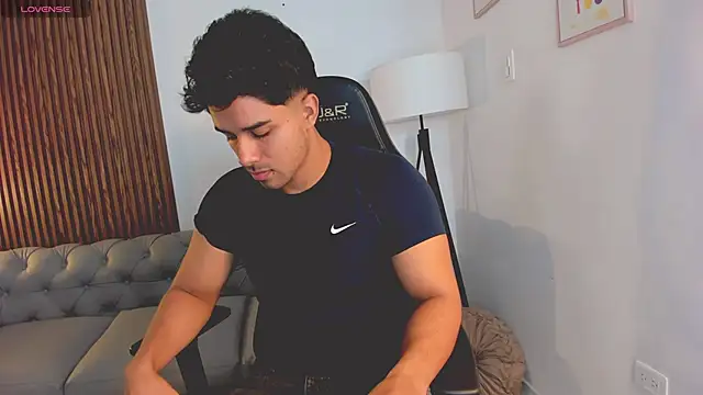 Snapshot of liam_collins21 chatting on October 2025 11:45:02 AM liam collins21 online show from October 2025 11:45:02 AM