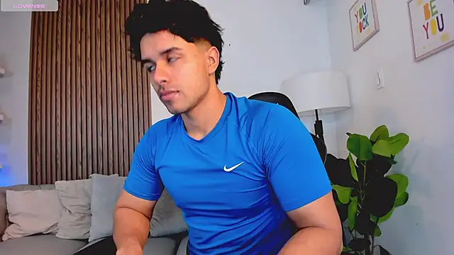 Snapshot of liam_collins21 chatting on November 2025 11:54:01 AM liam collins21 online show from November 2025 11:54:01 AM