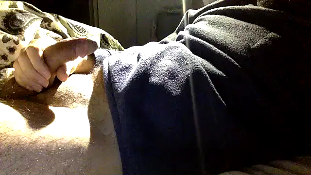 enty-y online show from February 2025 04:47:01 AM