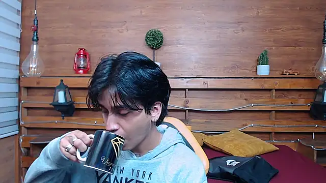 alex 477 online show from January 2026 11:34:01 AM