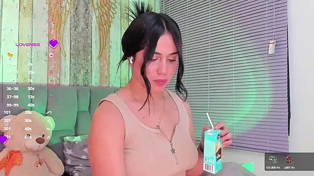 Gigi-bom online show from January 2025 03:36:02 AM