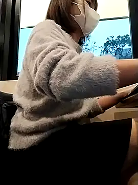 Michiko1 online show from March 2025 11:07:01 AM