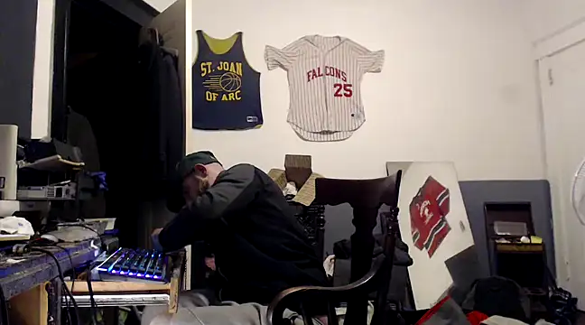 sledge901 online show from January 2025 06:26:01 AM