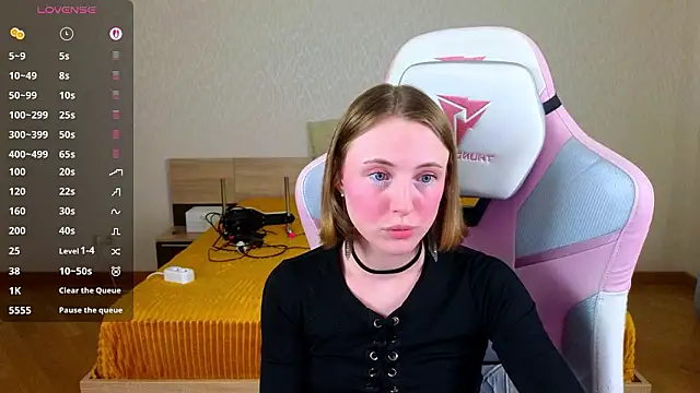 Snapshot of Cowell_Adelina chatting on March 2026 09:35:01 AM Cowell Adelina online show from March 2026 09:35:01 AM