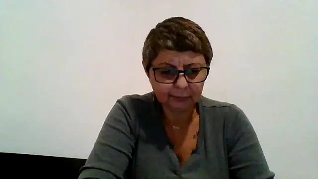 Snapshot of roseblak42 chatting on November 2025 03:45:02 PM roseblak42 online show from November 2025 03:45:02 PM