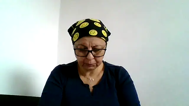 Snapshot of roseblak42 chatting on November 2025 10:31:01 AM roseblak42 online show from November 2025 10:31:01 AM