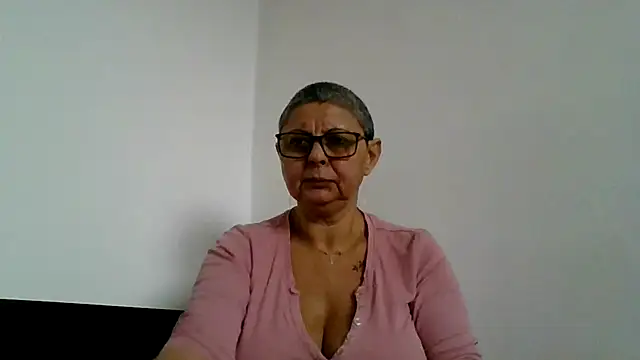 Snapshot of roseblak42 chatting on November 2025 09:12:02 AM roseblak42 online show from November 2025 09:12:02 AM