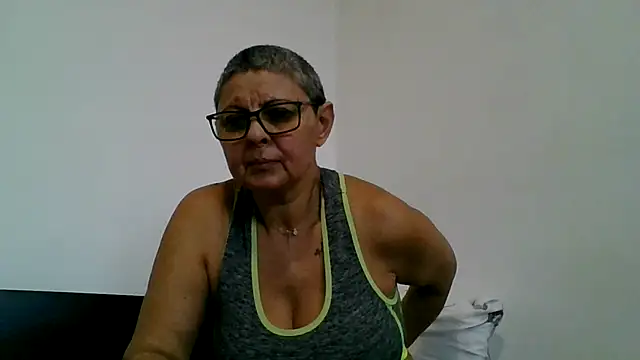 Snapshot of roseblak42 chatting on November 2025 09:12:02 AM roseblak42 online show from November 2025 09:12:02 AM