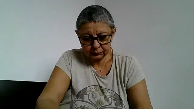 Snapshot of roseblak42 chatting on December 2025 10:13:02 AM roseblak42 online show from December 2025 10:13:02 AM