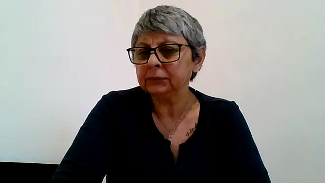 roseblak42 online show from February 2026 02:13:02 PM