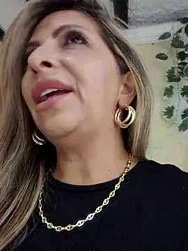  Abril-Office1 online show from February 2025 07:41:01 PM