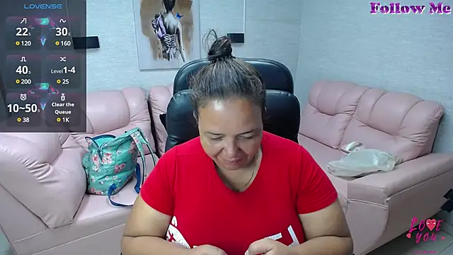 Snapshot of Penelope_Nipples_ chatting on March 2025 11:52:01 AM Penelope Nipples online show from March 2025 11:52:01 AM