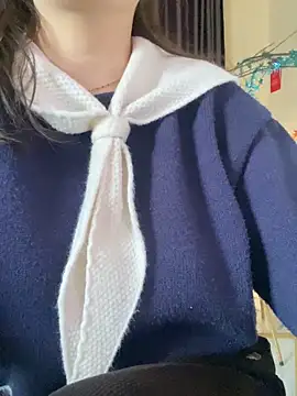 Snapshot of Ruby_bear chatting on January 2025 06:35:01 AM Ruby bear online show from January 2025 06:35:01 AM