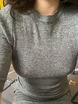 Snapshot of Ruby_bear chatting on February 2025 02:27:02 AM Ruby bear online show from February 2025 02:27:02 AM