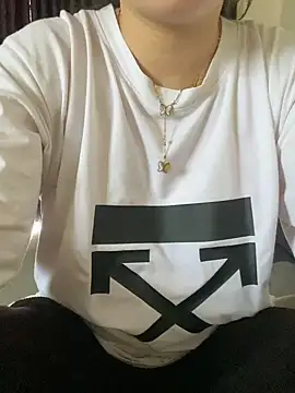 Snapshot of Ruby_bear chatting on March 2025 04:17:02 AM Ruby bear online show from March 2025 04:17:02 AM