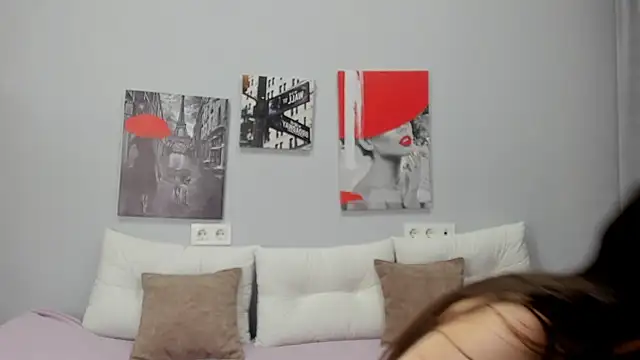 Snapshot of Tiny_JuJu chatting on November 2025 04:55:01 AM Tiny JuJu online show from November 2025 04:55:01 AM