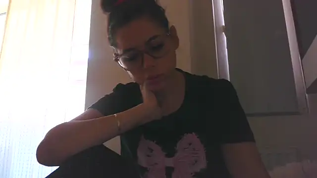 LovelyJulliette online show from October 2025 09:23:01 AM