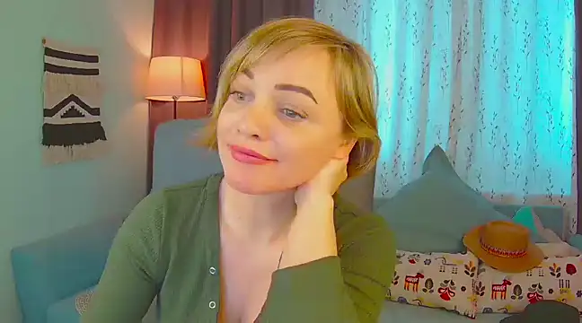 NandiSmile online show from March 2025 11:19:01 AM