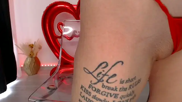 arianatattoos online show from February 2025 11:40:02 AM