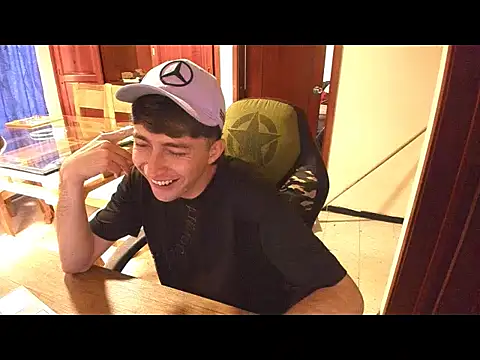 Fun Whit Alexxx online show from December 2025 08:50:02 PM