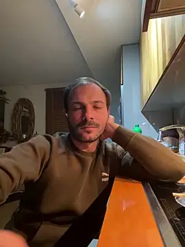 Adventurehotman online show from December 2024 11:36:01 PM