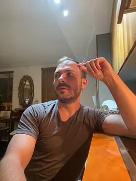 Adventurehotman online show from October 2025 06:49:02 PM