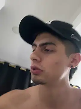 Snapshot of Stiven_CL chatting on February 2025 05:15:02 AM Stiven CL online show from February 2025 05:15:02 AM