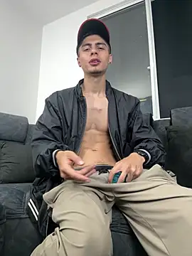 Snapshot of Stiven_CL chatting on February 2025 01:46:02 AM Stiven CL online show from February 2025 01:46:02 AM