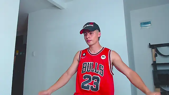 Snapshot of Stiven_CL chatting on September 2025 12:21:02 AM Stiven CL online show from September 2025 12:21:02 AM