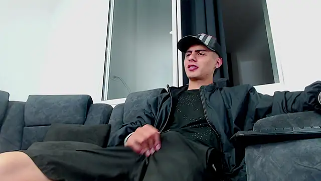 Snapshot of Stiven_CL chatting on October 2025 10:40:02 PM Stiven CL online show from October 2025 10:40:02 PM