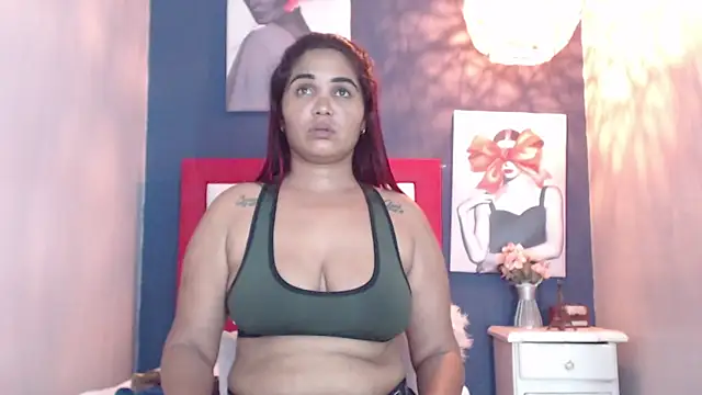 Snapshot of SofiaSexy_ chatting on January 2025 11:29:01 PM SofiaSexy online show from January 2025 11:29:01 PM