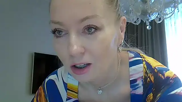 ZarinaSwift online show from January 2025 04:16:02 AM