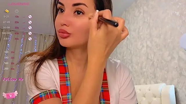 Snapshot of LaraSkinny chatting on January 2025 02:40:01 AM LaraSkinny online show from January 2025 02:40:01 AM