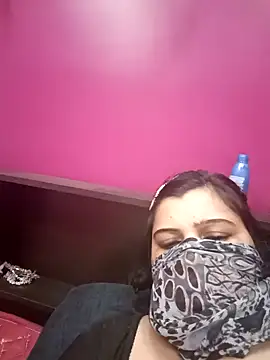 Snapshot of RESHMA_21 chatting on December 2024 01:21:01 AM RESHMA 21 online show from December 2024 01:21:01 AM